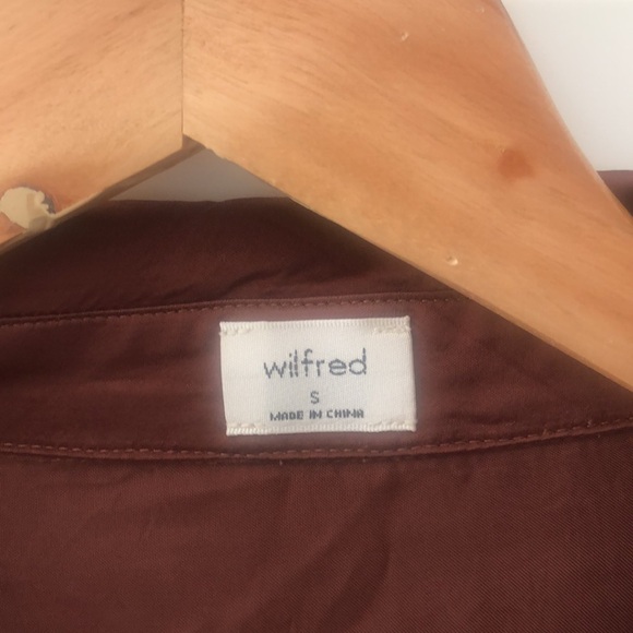 Aritzia Wilfred Tie Front Blouse in a rich Brown Size S - Picture 2 of 4